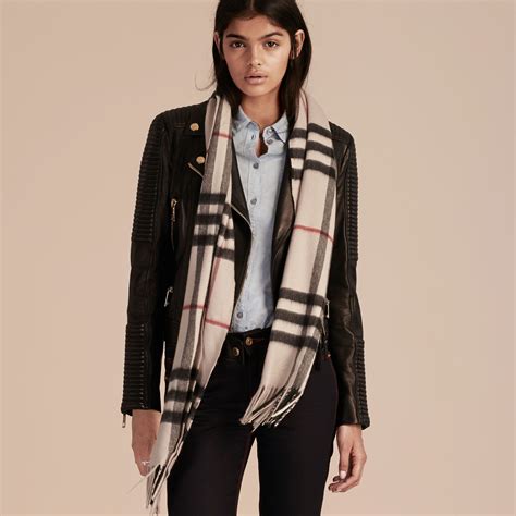 pinterest burberry scarf